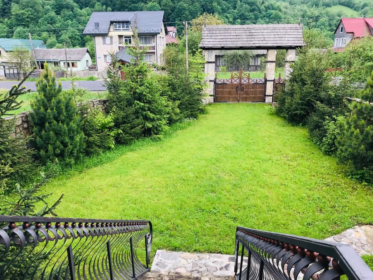 Гостевой дом Садыба Валерча Яремче