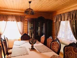 Гостевой дом Садыба Валерча Яремче Двухместный номер с 1 кроватью и собственной ванной комнатой вне номера-4